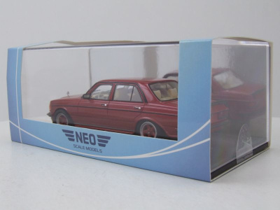 Mercedes 280 E AMG W123 1980 rot metallic Modellauto 1:43 Neo Scale Models