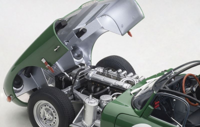 Jaguar E-Type Lightweight grün Modellauto 1:18 Autoart