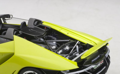 Lamborghini Centenario Roadster 2016 hellgrün Modellauto 1:18 Autoart