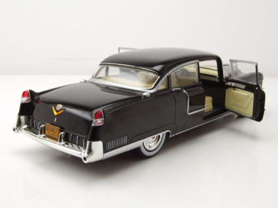 Cadillac Fleetwood Serie 60 1955 schwarz Der Pate Modellauto 1:24 Greenlight Collectibles