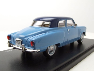 Studebaker Champion Custom 2-door Sedan 1952 blau Modellauto 1:43 Neo Scale Models