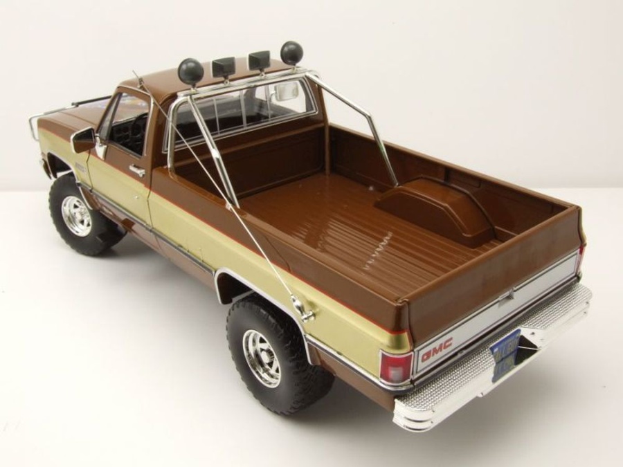 1:18 GMC K-2500 Sierra Grande 82´ FallGuy Ein Colt Für Alle Fälle