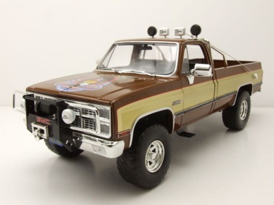 GMC K2500 Sierra Grande Pick Up 1982 Ein Colt für alle Fälle Fall Guy Modellauto 1:18 Greenlight