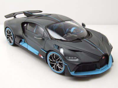 Bugatti Divo 2018 matt grau hellblau Modellauto 1:18 Bburago