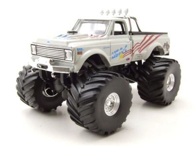 Chevrolet K-10 USA-1 Monster Truck 1970 weiß...