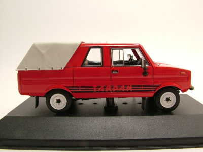 Tarpan 237 1976 rot Modellauto 1:43 IST Models