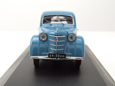 Moskwitsch 400 1954 blau Modellauto 1:43 IST Models
