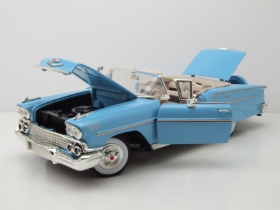 Chevrolet Impala Convertible 1958 hellblau Modellauto 1:18 Motormax