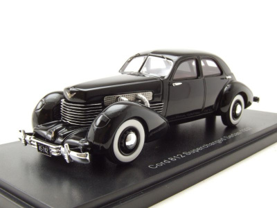 Cord 812 Supercharged Sedan 1937 schwarz Modellauto 1:43 Neo Scale Models