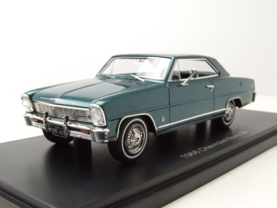 Chevrolet Nova SS Hardtop 1966 dunkelgrün metallic Modellauto 1:43 Neo Scale Models