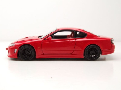 Nissan Silvia S-15 1999 rot Modellauto 1:24 Welly