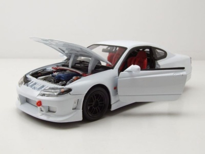 Nissan Silvia S-15 1999 weiß Modellauto 1:24 Welly