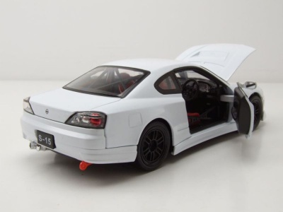 Nissan Silvia S-15 1999 weiß Modellauto 1:24 Welly