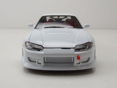Nissan Silvia S-15 1999 weiß Modellauto 1:24 Welly