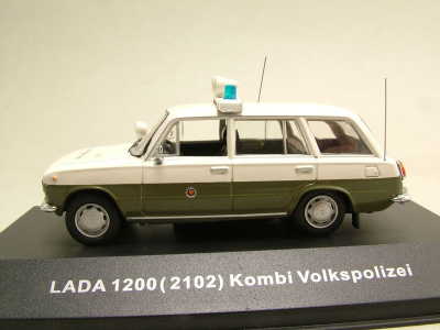 Lada 1200 (2102) Kombi Volkspolizei Modellauto 1:43 IST Models