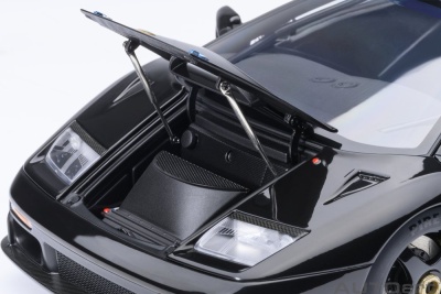 Lamborghini Diablo GT-R 1999 schwarz Modellauto 1:18 Autoart