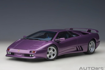 Lamborghini Diablo SE 30 Anniversary Edition 1993 lila Modellauto 1:18 Autoart