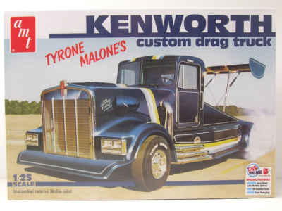 Kenworth Custom Drag Truck Tyrone Malone Kunststoffbausatz Modellauto 1:25 AMT