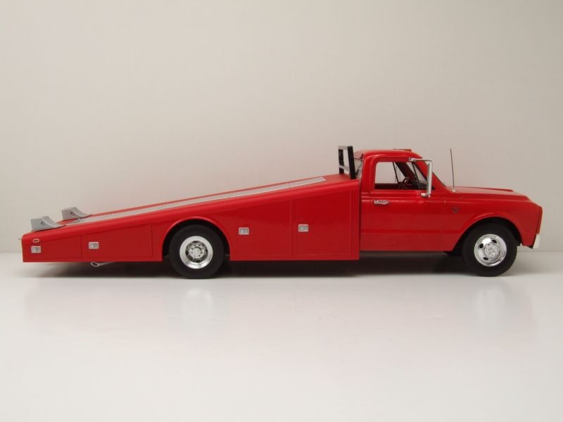 No227ミニカー1/18 CHEVROLET C-30 RAMP TRUCK No227 Minicar 1/18