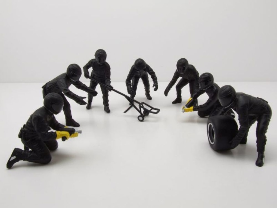 Figuren Set 2 Formel 1 F1 Pit Crew Mechaniker 2020 schwarz (7 Stück) für 1:18 Modelle American Diorama