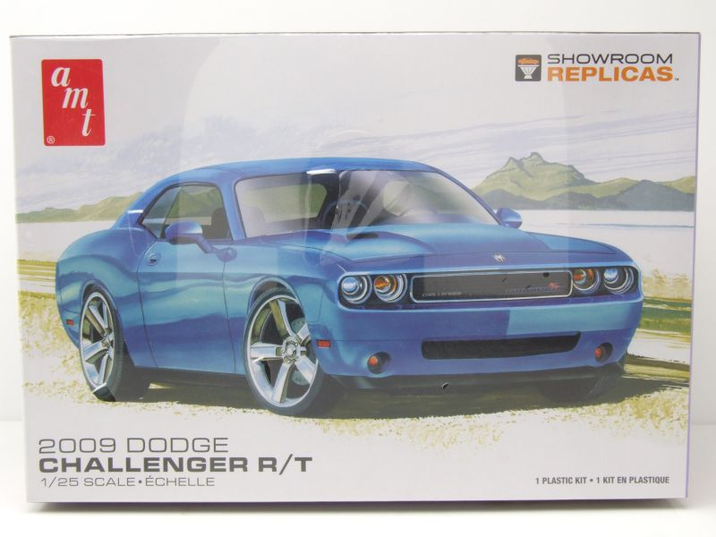 Dodge Challenger R/T 2009 Kunststoffbausatz Modellauto...