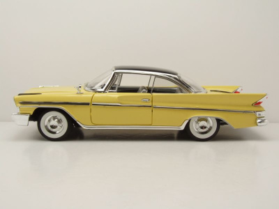 DeSoto Adventurer 1961 gelb schwarz Modellauto 1:18 Lucky Die Cast