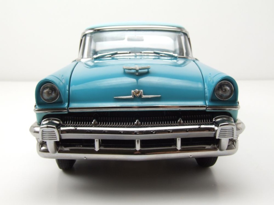 Modellauto Mercury Montclair Hardtop 1956 blau hellblau 1:18 Sun