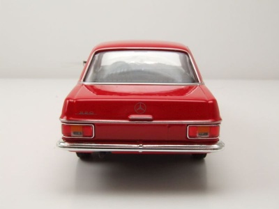Mercedes 220 Strichacht /8 W114 1968 rot Modellauto 1:24 Welly