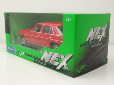 Mercedes 220 Strichacht /8 W114 1968 rot Modellauto 1:24 Welly