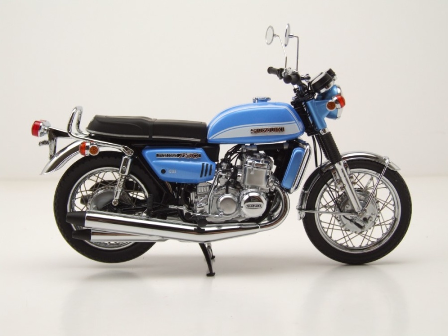 Modell Suzuki GT 750 J 1973 blau metallic Modellmotorrad 1:12