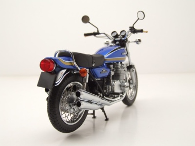 Kawasaki 900 Z1 Super 4 1972 blau metallic Modellmotorrad...
