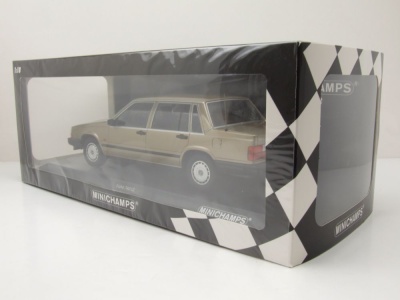Volvo 740 GL 1986 gold Modellauto 1:18 Minichamps