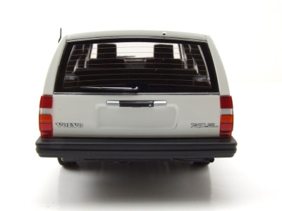 Volvo 740 GL Break Kombi 1986 weiß Modellauto 1:18 Minichamps