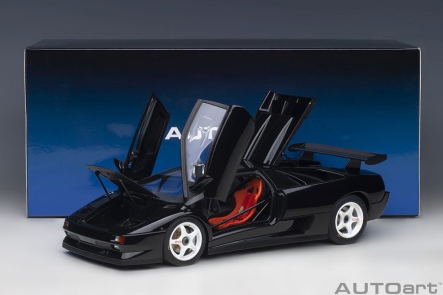 Modellauto Lamborghini Diablo SV-R schwarz 1:18 Autoart bei