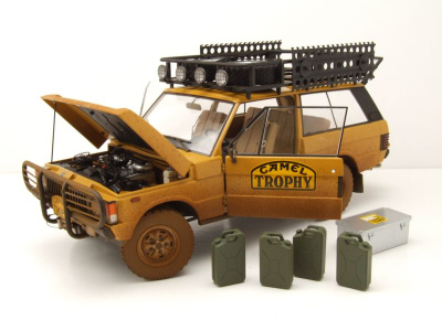 Land Rover Range Rover Camel Trophy Papua Neuguinea 1982 gelb verschmutzt Modellauto 1:18 Almost Real