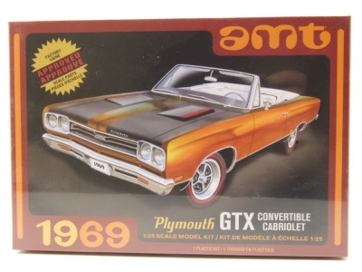 Plymouth GTX Convertible 1969 Kunststoffbausatz Modellauto 1:25 AMT