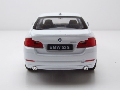 BMW 535i F10 2010 weiß Modellauto 1:24 Welly