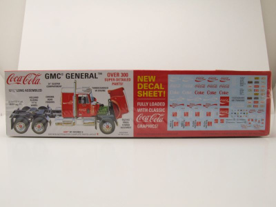 GMC General Semi Tractor 1976 Coca Cola Kunststoffbausatz Modellauto 1:25 AMT