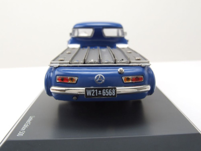 Mercedes Renntransporter Blaues Wunder blau Modellauto 1:43 Schuco