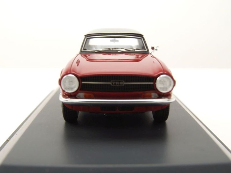 TRIUMPH TR6 CONVERTIBLE Rare 1:64 Echelle de Collection Diorama Fonte