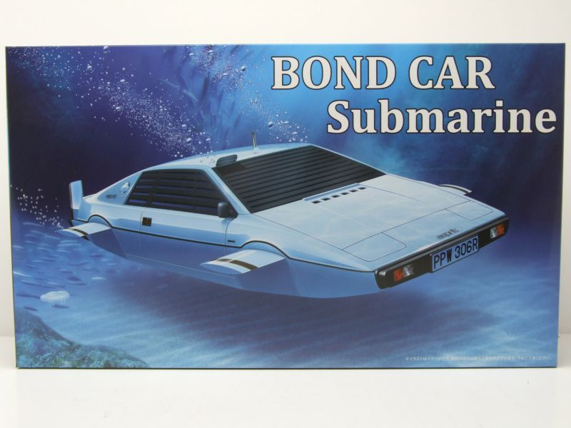 Lotus Esprit James Bond Car Submarine Kunststoffbausatz...