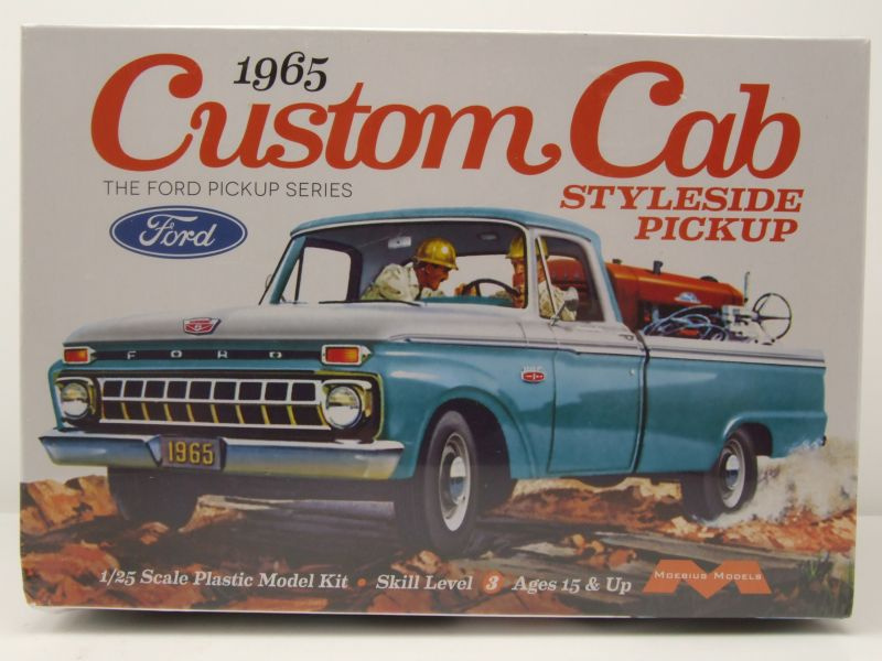 Ford Custom Cab Styleside Pick Up 1965 Kunststoffbausatz Modellauto 1:25 Moebius Models