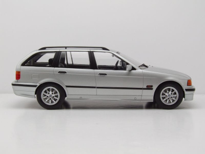 BMW 325i 3er E36 Touring Kombi 1995 silber Modellauto 1:18 MCG