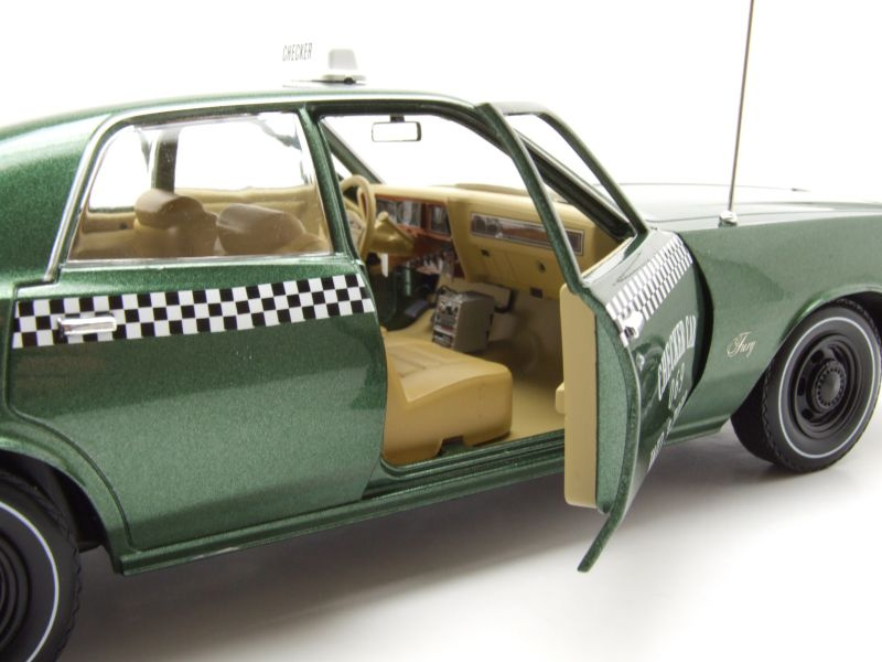 Plymouth Fury Checker Cab 1976 grün Beverly Hills Cop Modellauto 1:18 Greenlight Collectibles