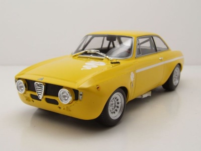 Alfa Romeo GTA 1300 Junior 1971 gelb Modellauto 1:18 Minichamps