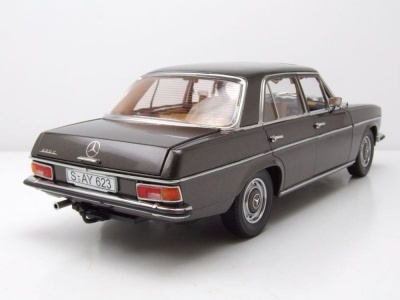 Mercedes /8 280 C (W115) Limousine 1973 bronze Modellauto...