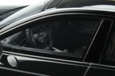 Audi RS5 B9 Sportback 2020 schwarz Modellauto 1:18 GT Spirit