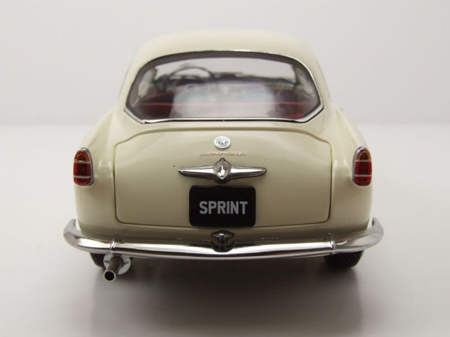 Kyosho - 1:18 - Alfa Roméo Giulietta Sprint