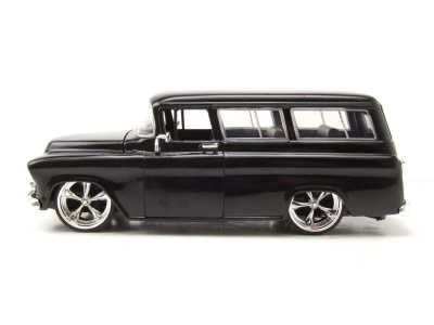 Chevrolet Suburban 1957 schwarz Modellauto 1:24 Jada Toys