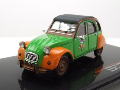 Citroen 2CV Ente 1978 grün orange Modellauto 1:43...